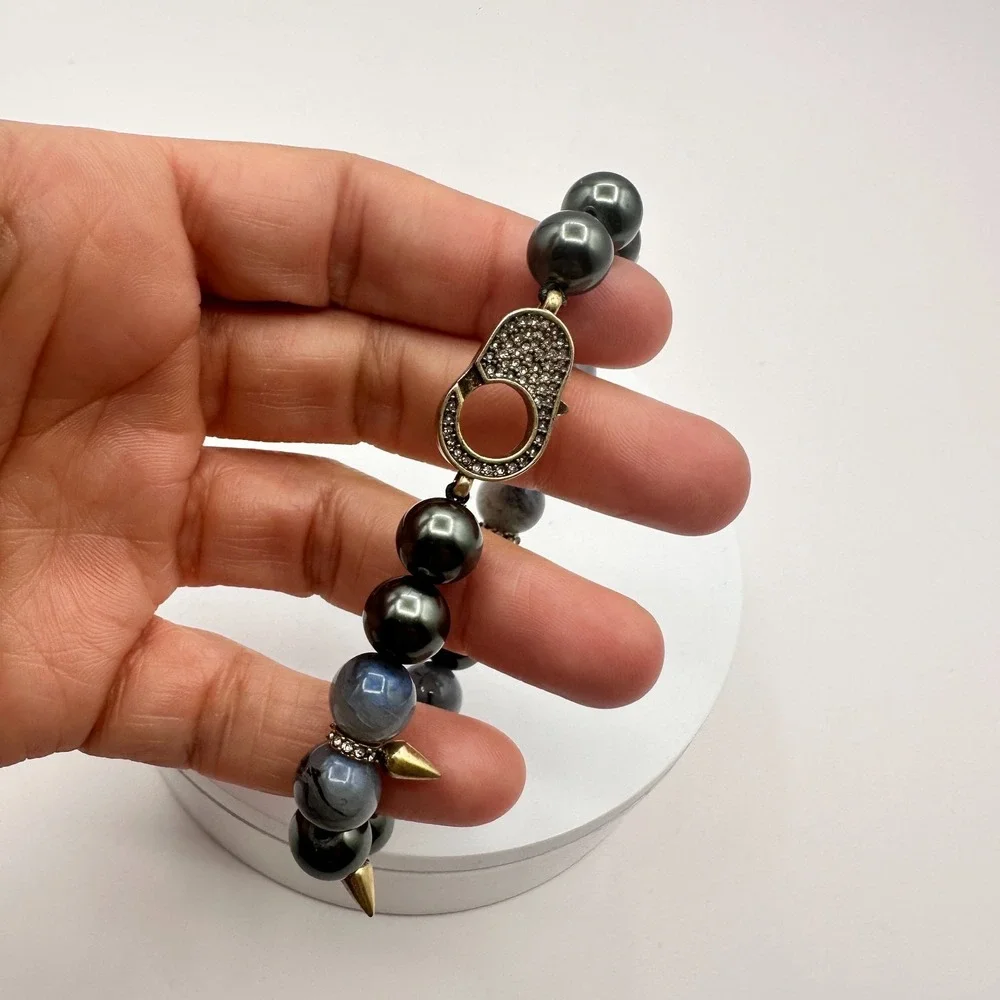 Vintage 80s Beaded Stretch Bracelet Slate Grey Hematite Gold Tone Spikes Jewelry